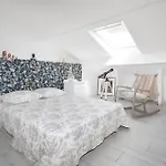 3 Bedroom Stunning Home In Talasani