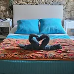 Domaine Colonna Santini ,Chambre D Hotes Piscine, Sauna, Spa
