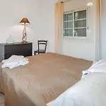 1 Bedroom Lovely Apartment In Vivario