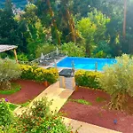 Hotel Et Residence Costa Rossa