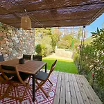 Superbe Logement Bord De Mer Contigu A La Marine De Davia
