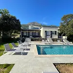 Villa De Standing