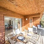 Appartement 4 Etoiles Piscine Et Plage A Pied