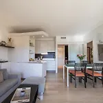 Appartement 4 Etoiles Piscine Et Plage A Pied