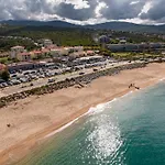 T2 Azur - Plage & Commerces A 200M- Barbecue - Parking - Wifi