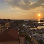 Porto Piano 2 Pieces Au Coeur De La Ville