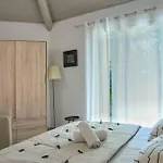 Villa 75M2, Cosy, Climatise, 200M Plage, Parking