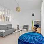 Le Nid Bleu - 3 Stars - Terrace And Parking