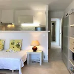 Appartement Vue Mer Avec Acces Prive A La Plage