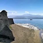 Les Suites Classees De La Citadelle, Ville Genoise,Clim & Calme