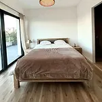 Appartement De Haut Standing Miomo