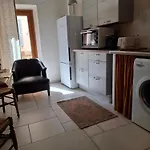 Petit Appart Douillet Au Coeur De La Haute-Ville