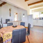 3 Bedroom Cozy Home In Porticcio
