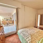 Appartement Vue Mer Santa Lina F