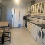 Tres Bel Appartement De 105 M2 Et 45 M2 De Terrasse A 100 M Du Port