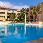 Apartment Mb4 Piscine By Interhome