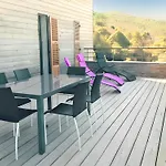 Maison Confortable Avec Vue Sur La Montagne A Bonifacio Piscine Partagee