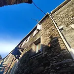 Maison Typique De Village Corse , 10 Min Aeroport Et De La Mer