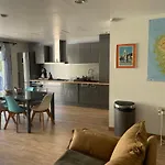 Vacances De Reve A Propriano Grand Appartement Avec Jardin Vue Sur Le Golfe