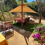 Isolella A 50 M De La Plage
