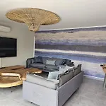 Villa La Chiappa Bord De Mer Avec Piscine Chauffee Et Jacuzzi