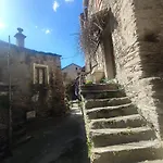 Maison Typique De Village Corse , 10 Min Aeroport Et De La Mer