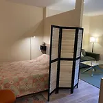 Grand Studio Equipe Et Renove
