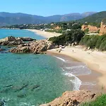 Villa Avec Piscine, Vue Mer Et Climatisation A Sagone