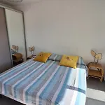 Apt 4 Pers - All Comforts - Sea And Mountain View