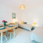 Mini Villa