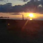 Les Bulles De Mona Marina Corsa