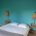 Appart 175M2 Idealement Situe Stationnement Gratuit Bas Villa
