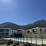 Appartement Dans Une Residence Neuve Avec Piscine