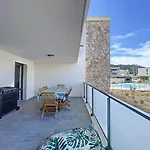 Appartement Dans Residence Avec Piscine
