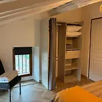 Appartement Sainte Lucie De Tallano,2 Personnes Au Centre Du Village