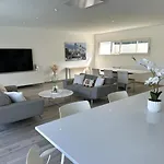 Villa Neuve Avec Piscine 3 Chambres 140 M2