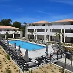 Appartement Convivial A Linguizzetta Avec Piscine