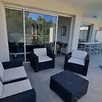 Magnifique Appartement Traversant A 300 M De La Plage