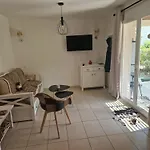 Charmante Villa 4 Pers Piscine Terrasse 600 M De La Plage