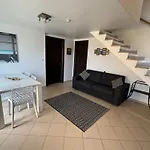 3 Rooms Air-Conditioned Flat With Pool View
