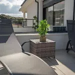 Studio Moderne Et Lumineux, Proche Centre Ville