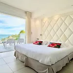 Hotel Villa R