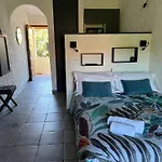 Le Clos Des Arbousiers