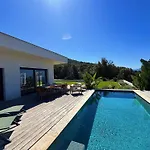 Villas De Standing Avec Magnifique Vue Mer Et Piscines Privees, Sagone