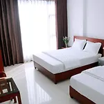 Sunflower Hotel