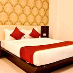 Hotel Kamad Giri,Ujjain