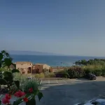 Beau Studio Plage De Marinella - St Coralia