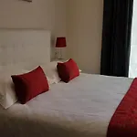 Cyrnea B&B - Adults Only