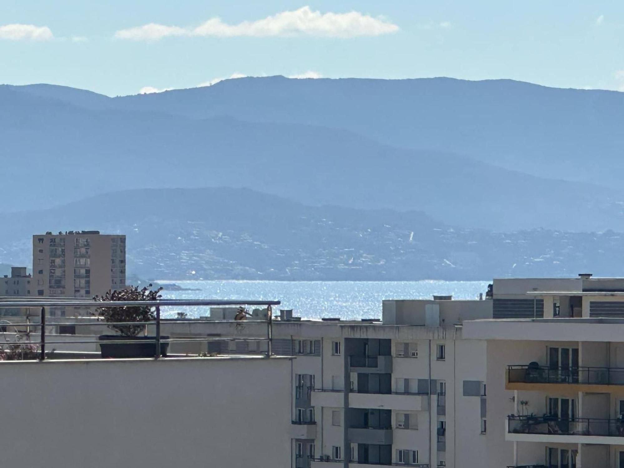 Ajaccio Apartment Studio * Ajaccio (Corsica)