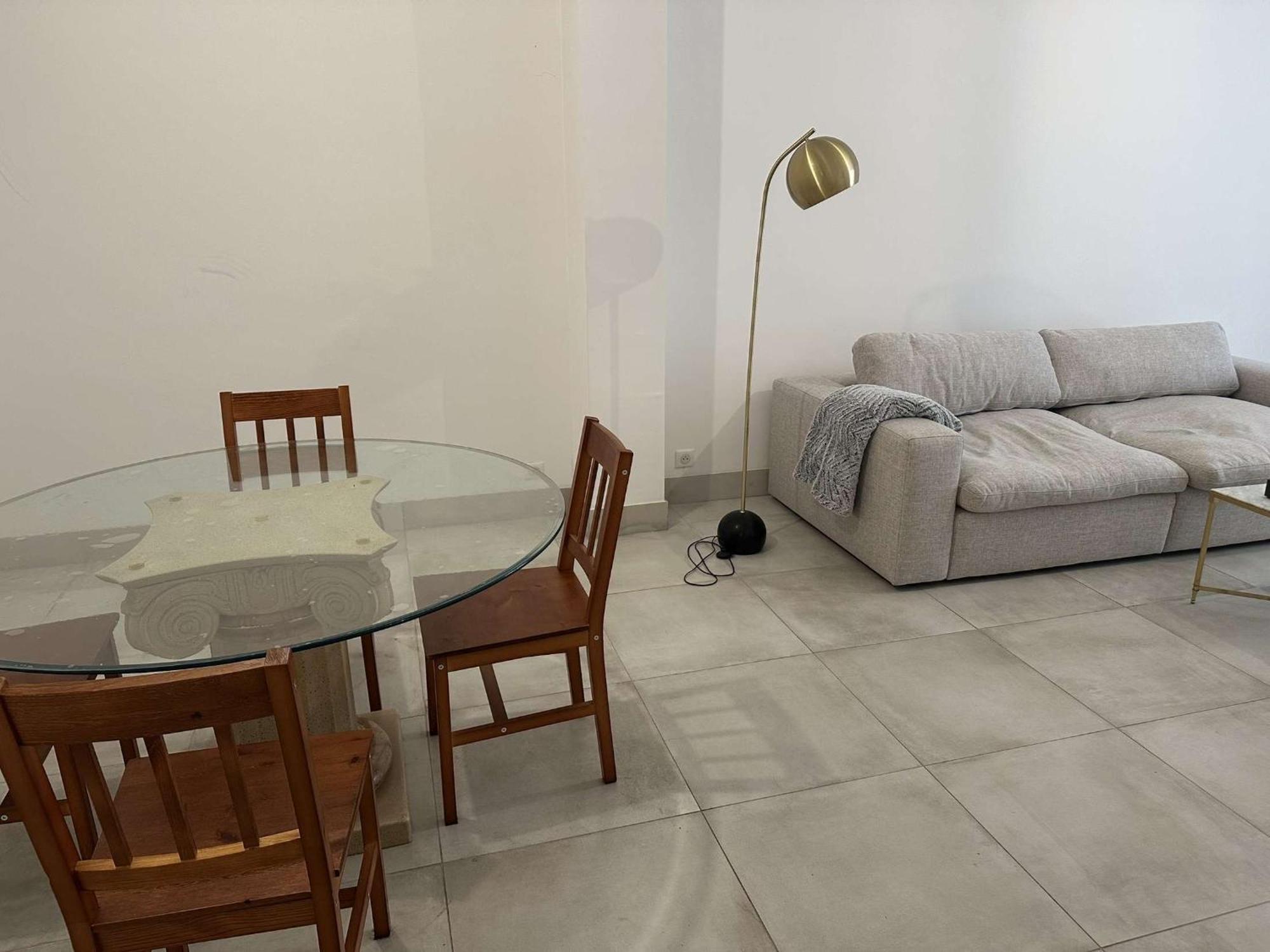 Lallie Apartment